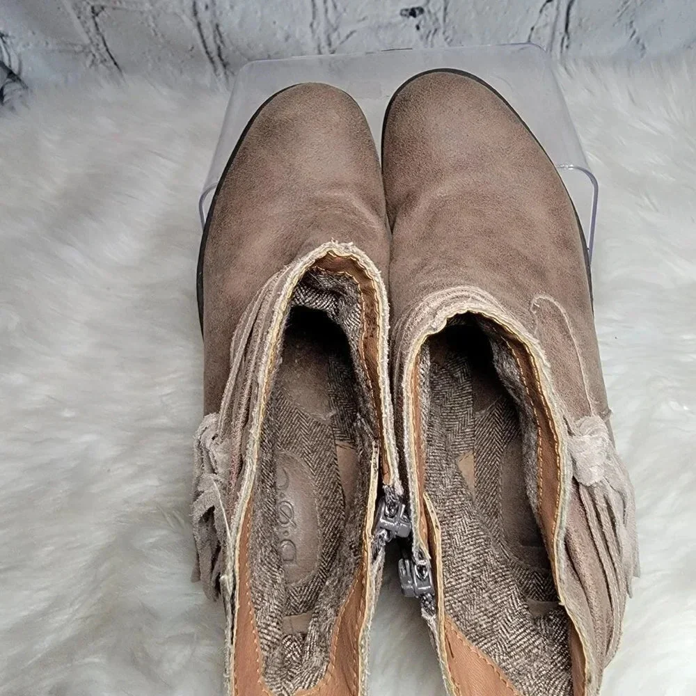 B.O.C Alicudi Womens Heeled Ankle Boot Boho Booties Tassel Casual Tan Neutral‎